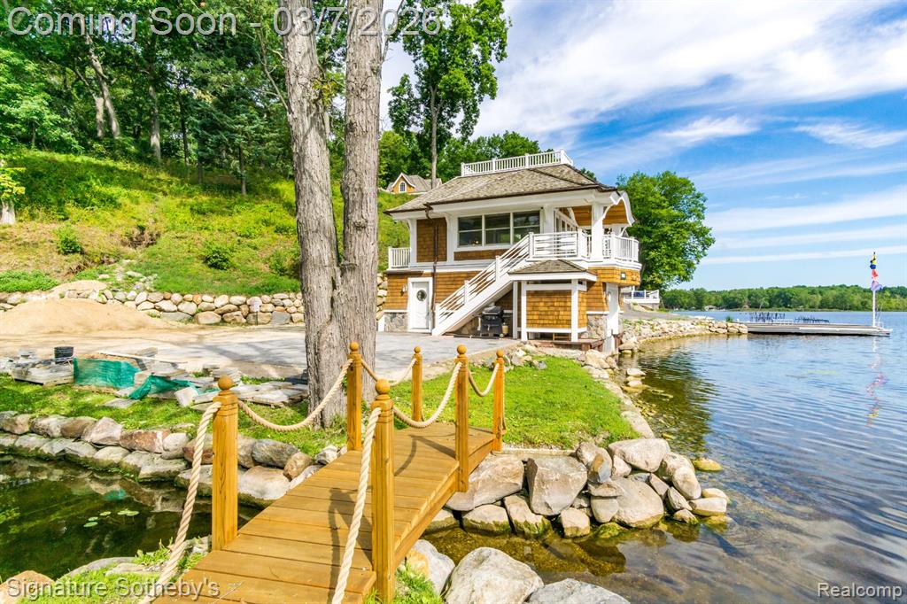 14625 Edgewater Drive, Gregory, MI 48137 — Photo 31