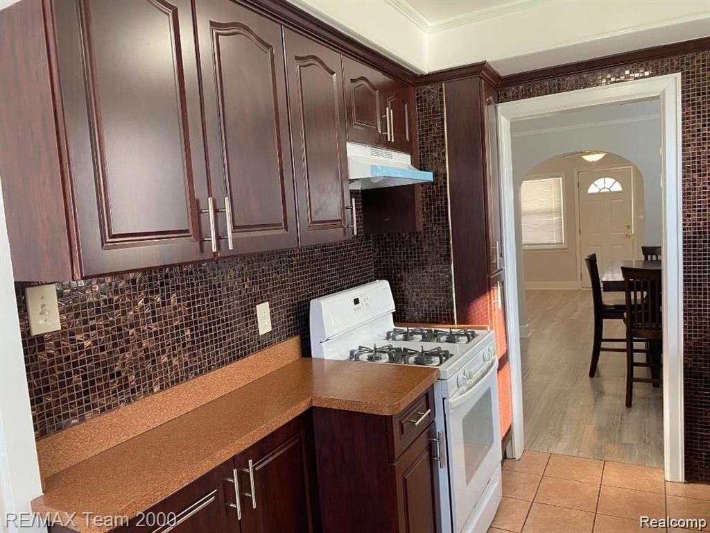 7931 Payne Street, Dearborn, MI 48126 — Photo 3