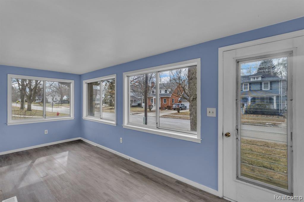 732 N 9TH Street, St. Clair, MI 48079 — Photo 18
