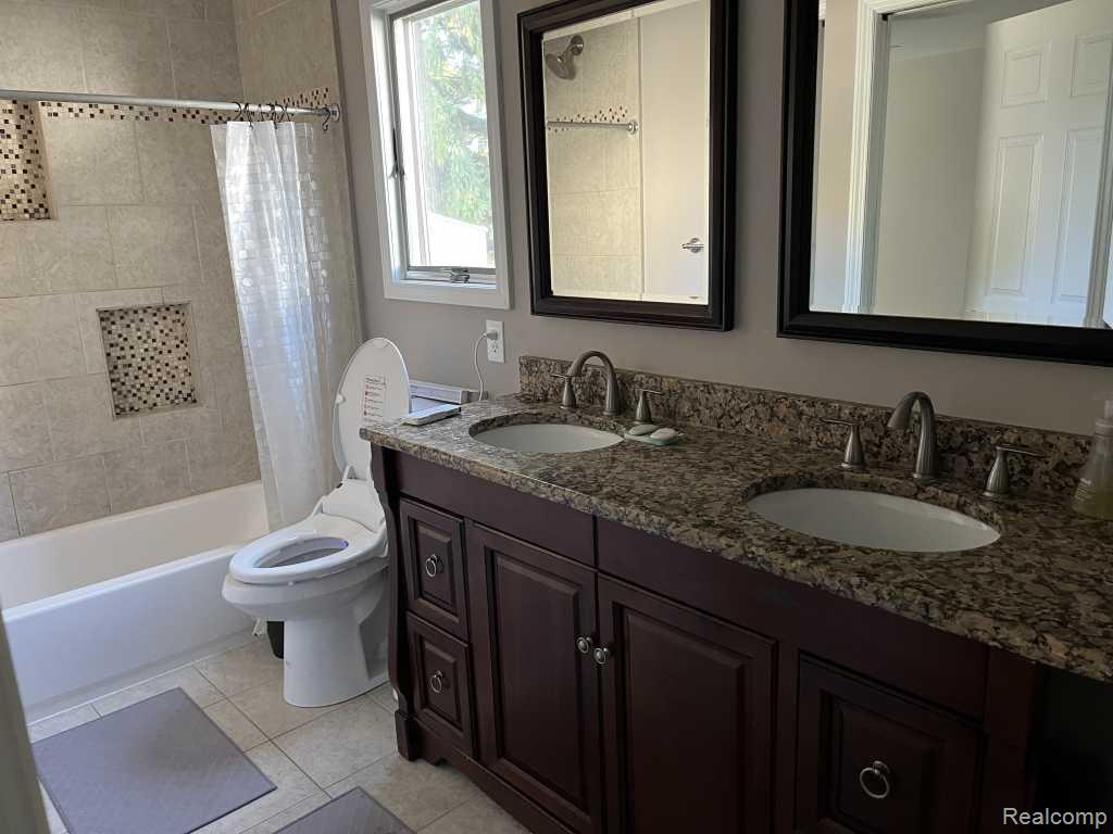 41567 Simcoe Drive, Canton, MI 48188 — Photo 13