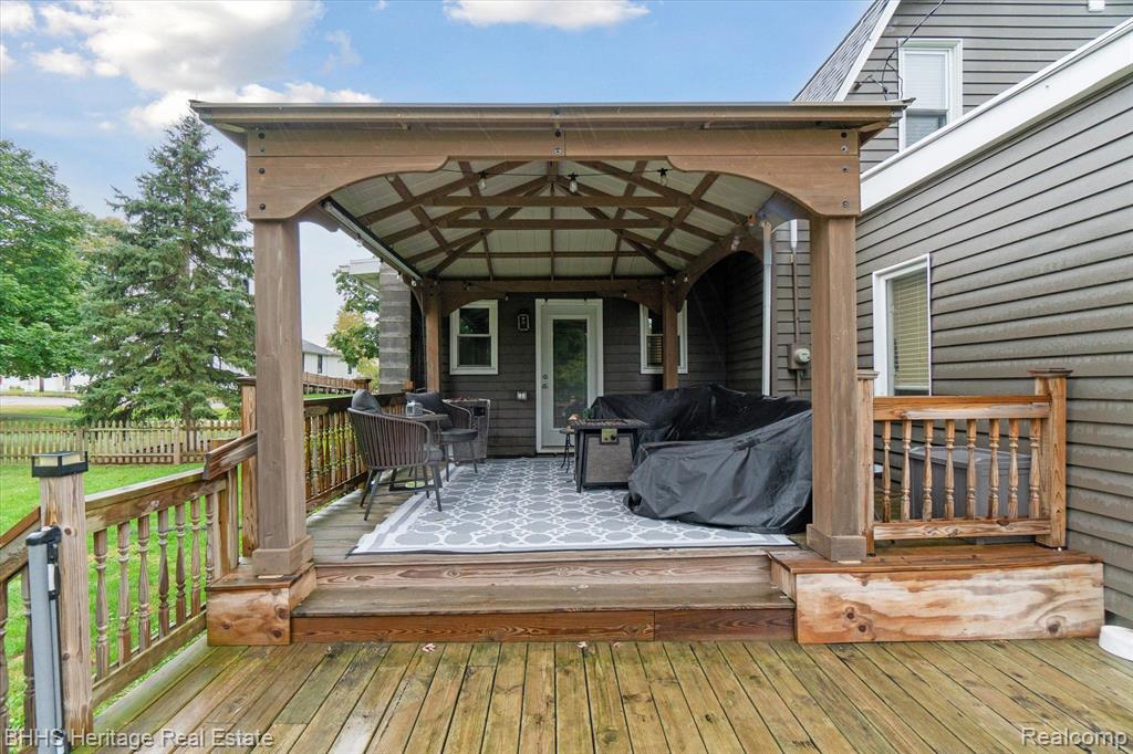 216 N SUMMIT, Webberville, MI 48892 — Photo 49