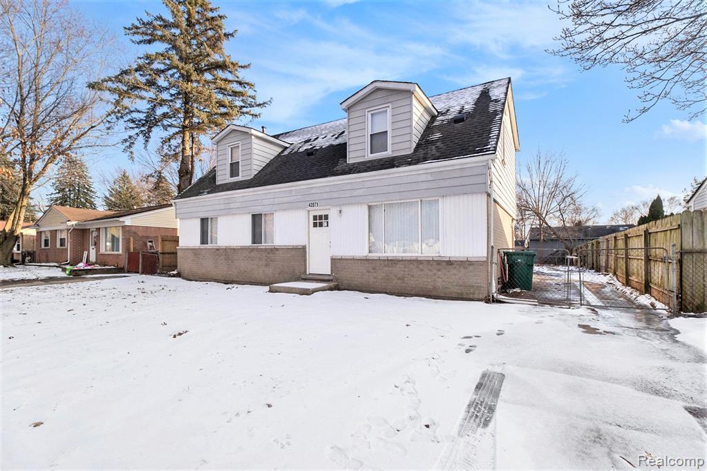 42071 ZACHARY Street, Van Buren, MI 48111 — Photo 2