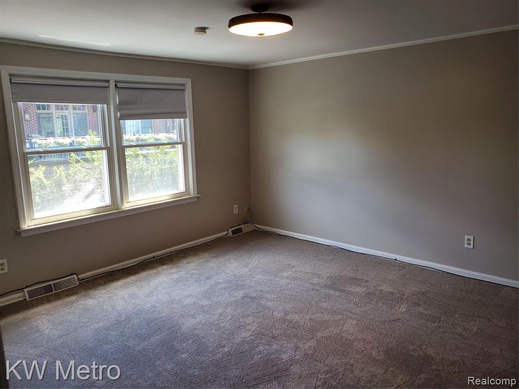 553 N OLD WOODWARD Avenue, Birmingham, MI 48009 — Photo 25