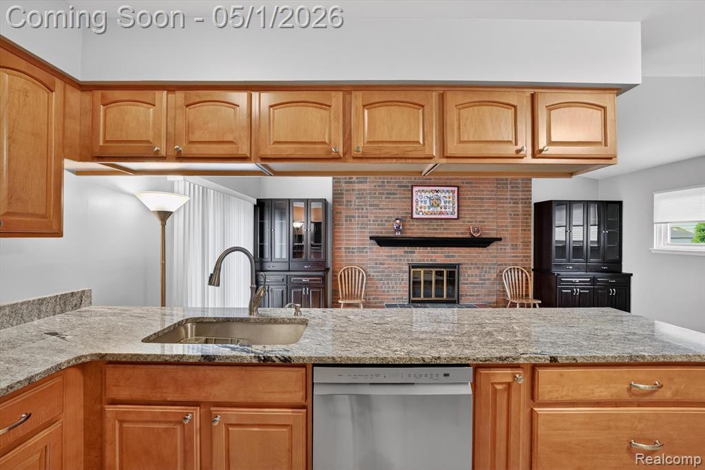 7061 London Court, Canton, MI 48187 — Photo 8