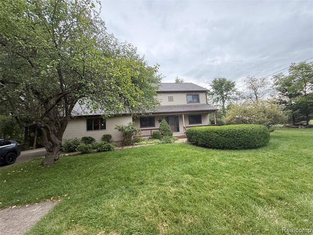 10280 Nimphie Road, Fenton, MI 48430