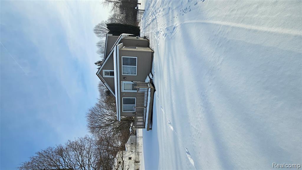 4392 E Coldwater Road, Flint, MI 48506 — Photo 2