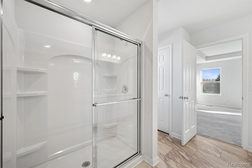54822 Heron Circle, New Baltimore, MI 48047 — Photo 18