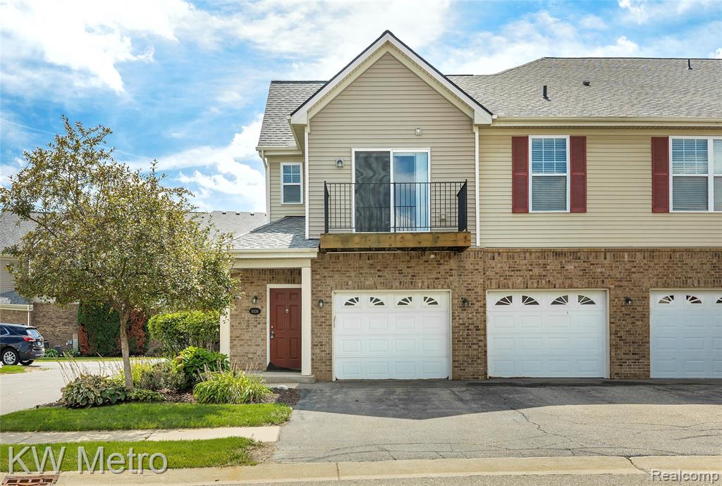 10130 RIDGE RUN Street, Howell, MI 48855