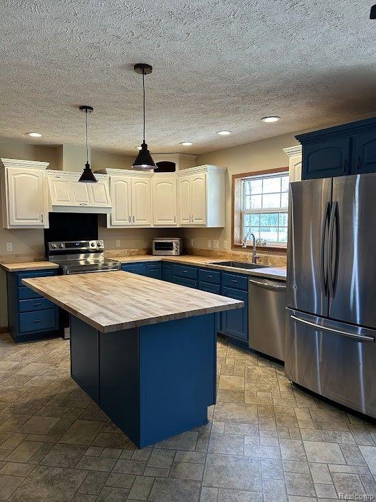 8144 E DECKER Road, Branch, MI 49402 — Photo 2