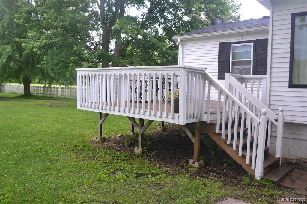 5244 Oleksyn Road, Flint, MI 48504 — Photo 32