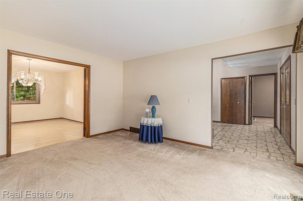 61631 Spring Circle Trail, Washington, MI — Photo 5