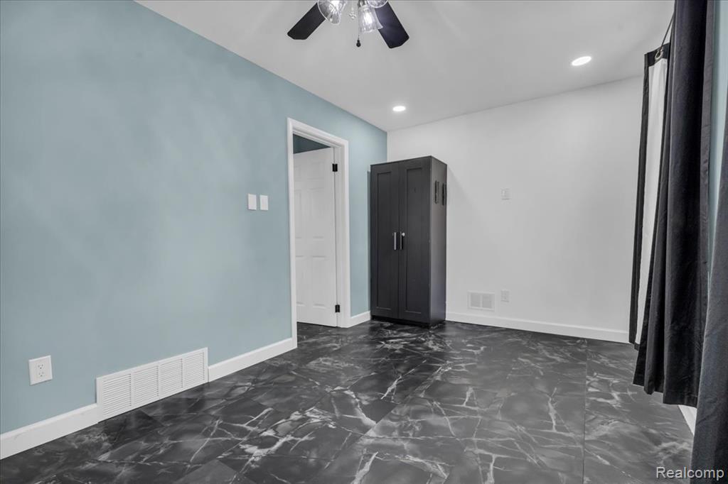 1501 S Annabelle Street, Detroit, MI 48217 — Photo 15