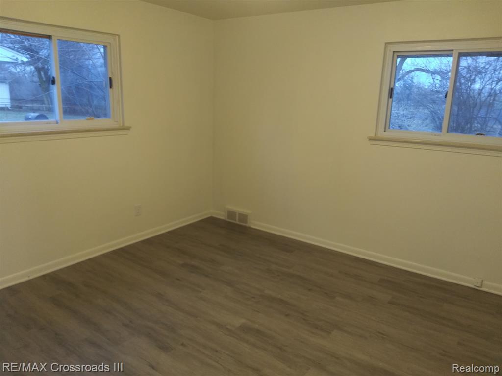 943 NASH Avenue, Ypsilanti, MI 48198 — Photo 7