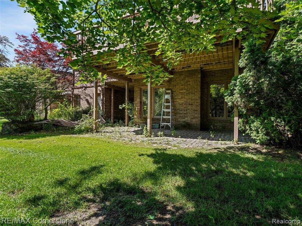 13780 Eaton Drive, Plymouth, MI 48170 — Photo 50