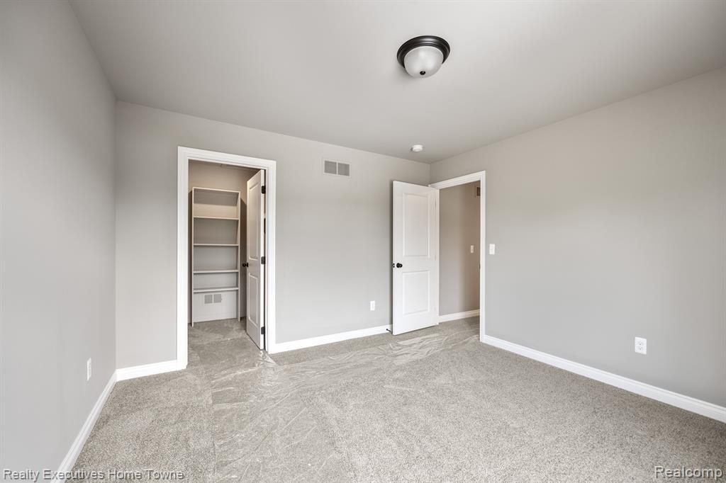 11948 Encore Court, Shelby Twp, MI 48315 — Photo 42