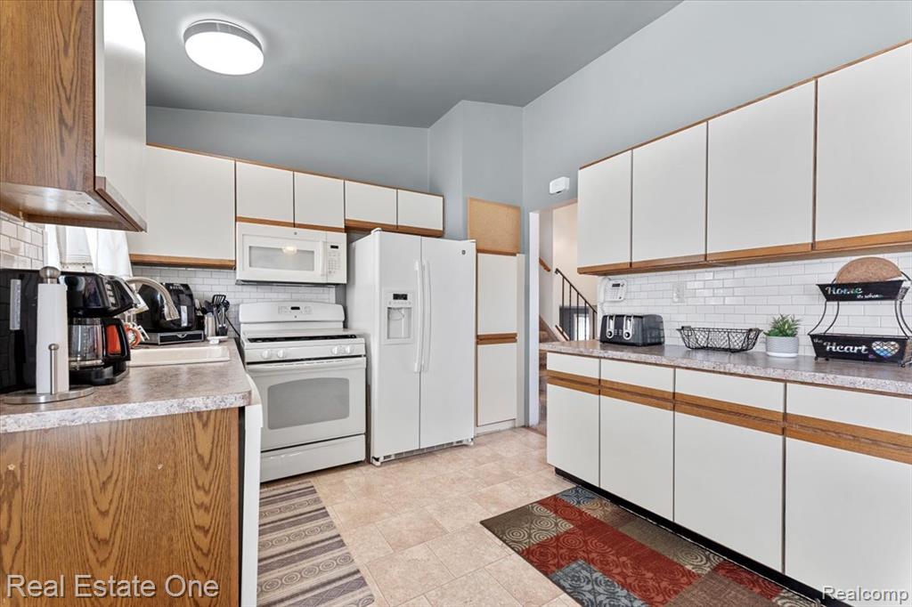 9454 Birch Street, Taylor, MI 48180 — Photo 5