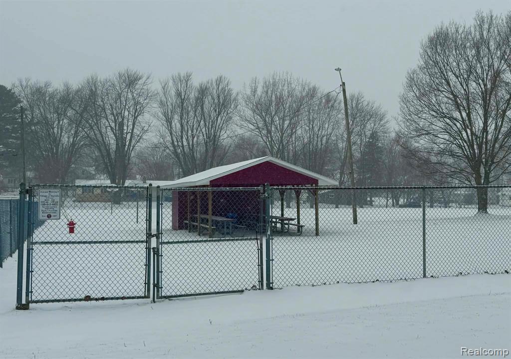 6140 1st Street, Mayville Vlg, MI 48744 — Photo 2