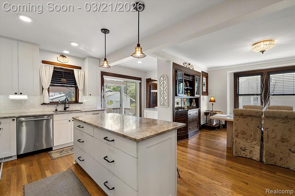 1957 Columbia Road, Berkley, MI 48072 — Photo 17