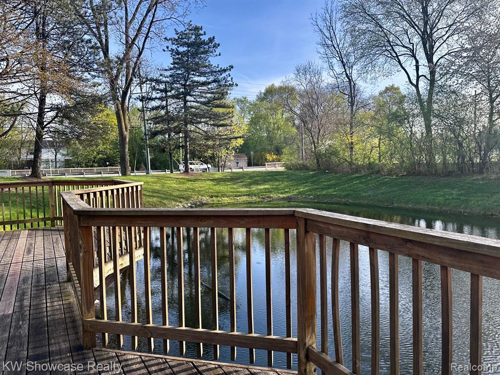 7455 BRYNMAWR Court, 31, West Bloomfield, MI — Photo 44