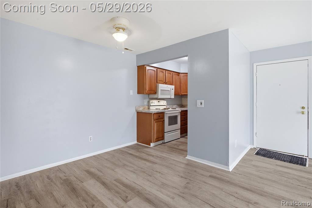 7708 Manor Circle, 103, Westland, MI — Photo 7