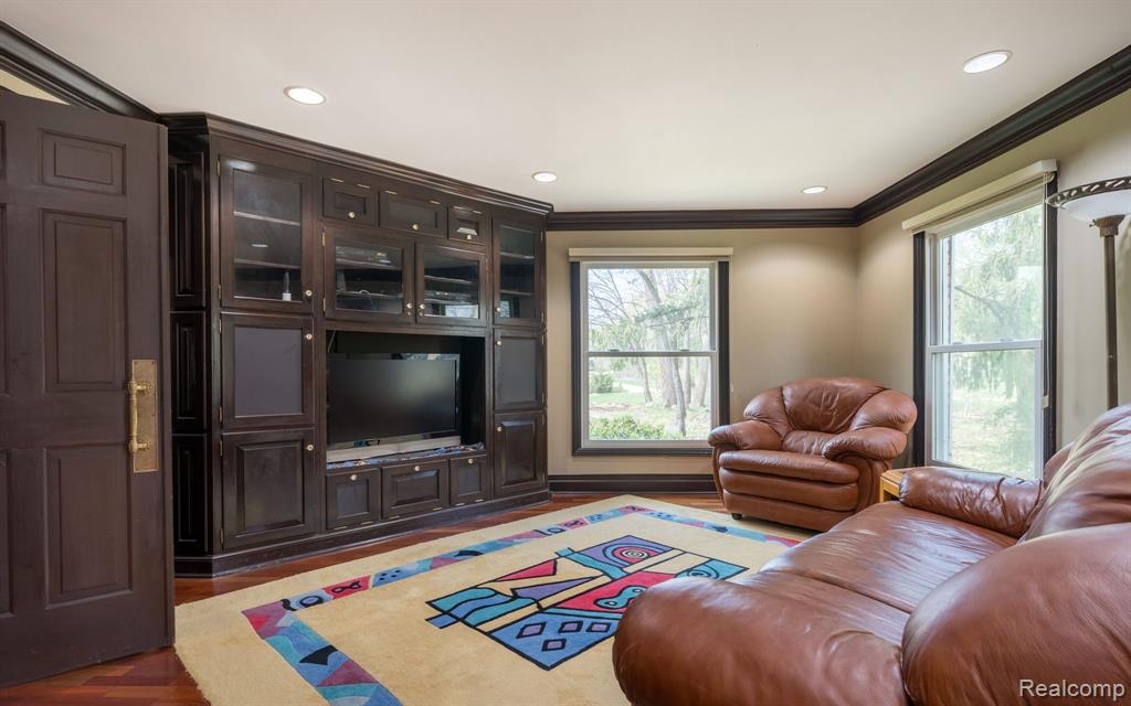 6609 Bloomfield Lane, West Bloomfield, MI — Photo 13