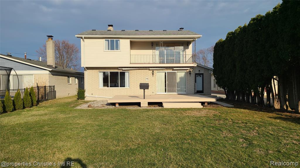39375 E Archer Drive, Harrison Township, MI — Photo 4