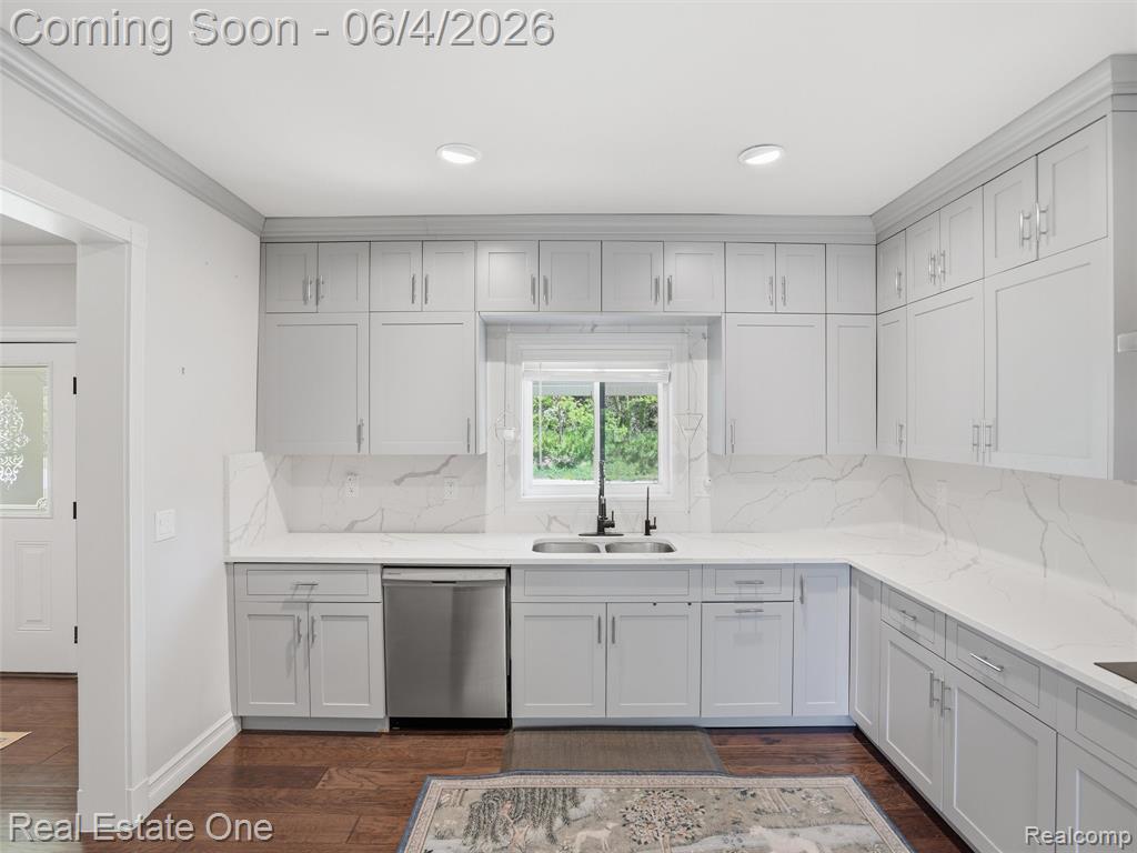 879 N Hacker Road, Howell, MI 48843 — Photo 25
