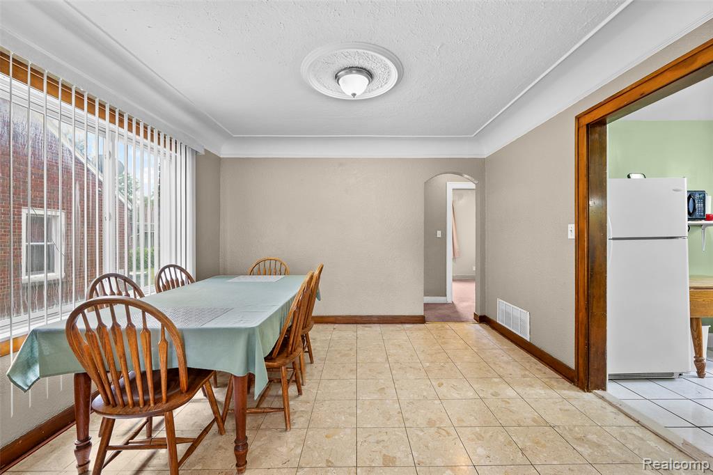 7741 Miller Road, Dearborn, MI 48126 — Photo 15