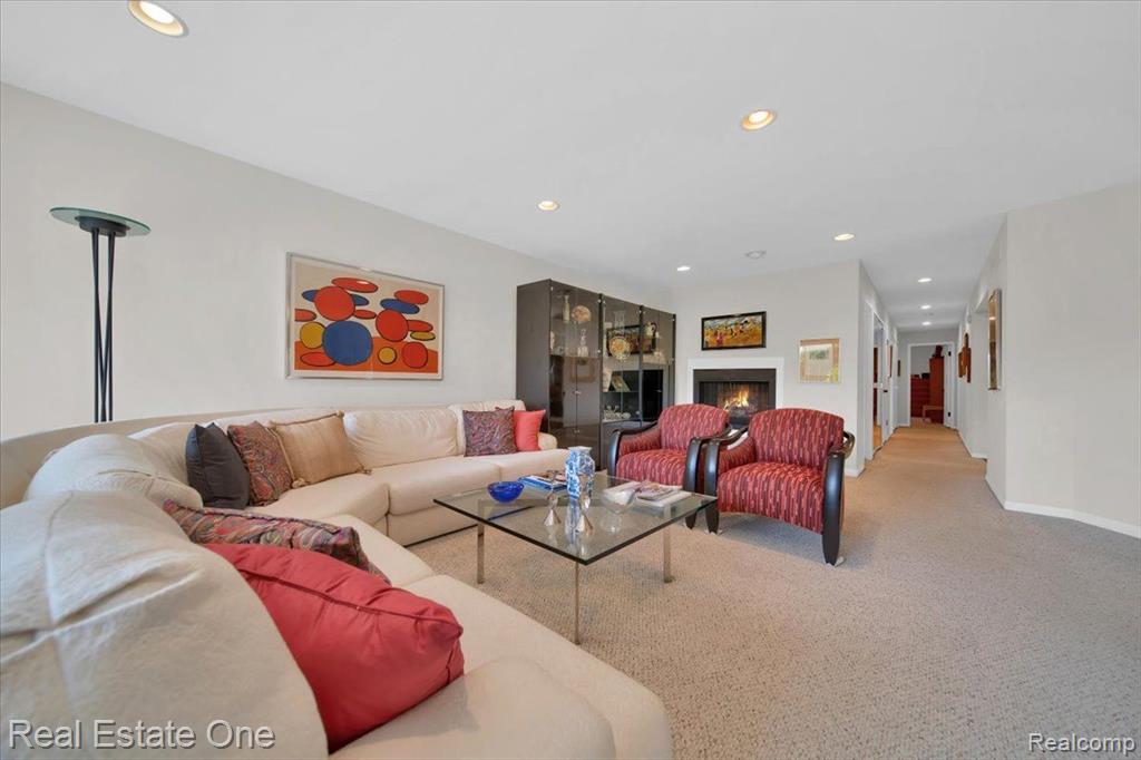 4406 KNIGHTSBRIDGE Lane, West Bloomfield, MI 48323 — Photo 5