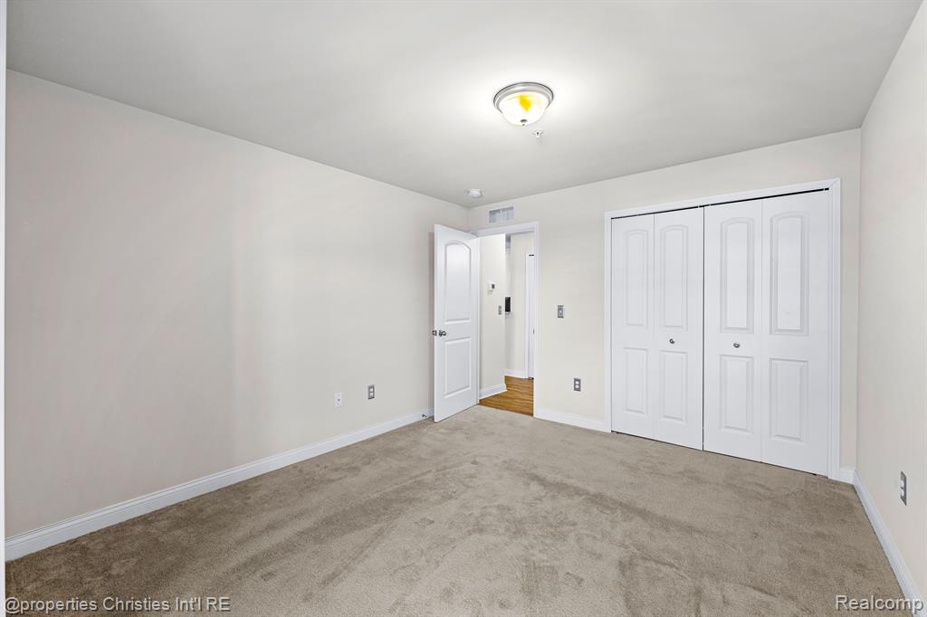 45622 ARAGON Lane, Canton, MI 48187 — Photo 13