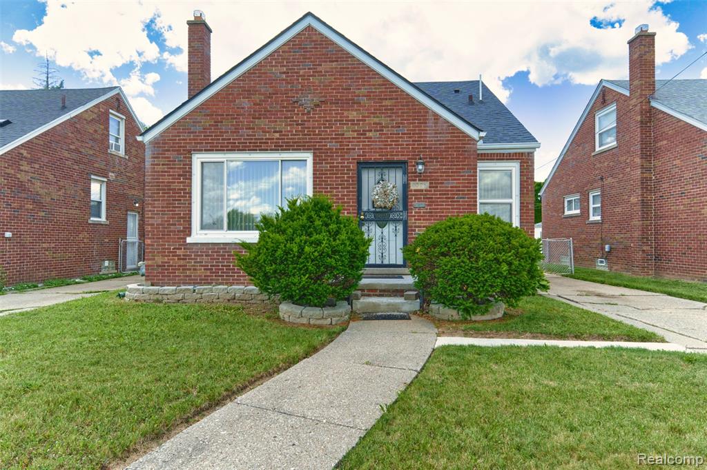 9325 Stahelin Avenue, Detroit, MI 48228 — front exterior