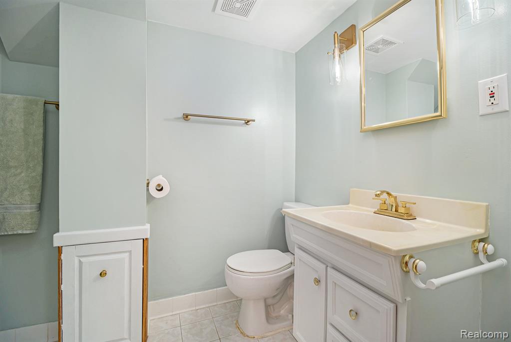 9101 Ball Street, Plymouth, MI 48170 — Photo 12