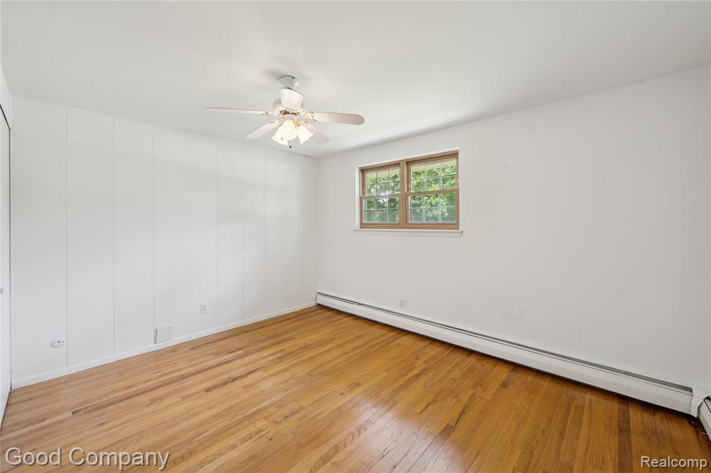 2289 Paulette Drive, Wolverine Lake, MI 48390 — Photo 25