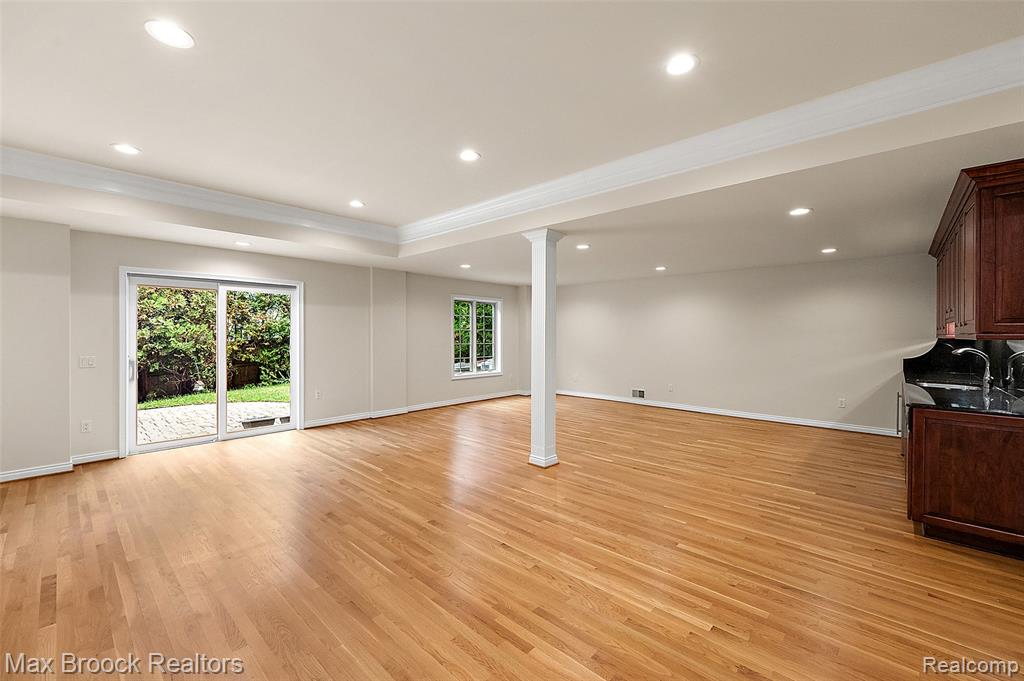 5348 Sunnycrest Drive, West Bloomfield, MI 48323 — Photo 29