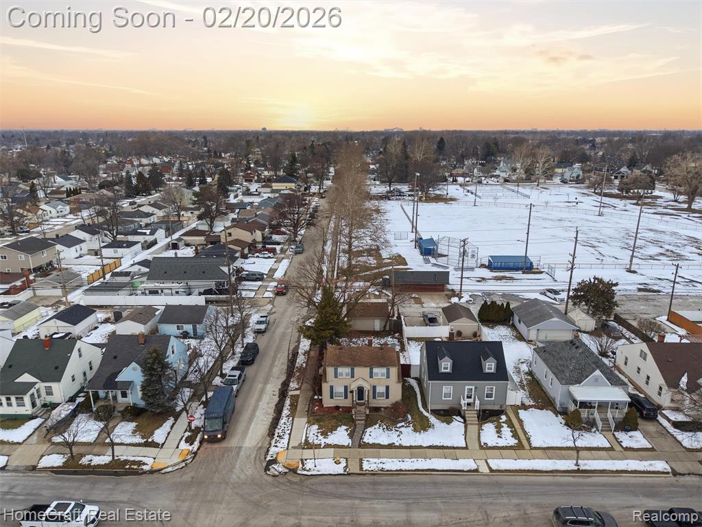 742 SAINT JOHN Street, Wyandotte, MI 48192 — Photo 39