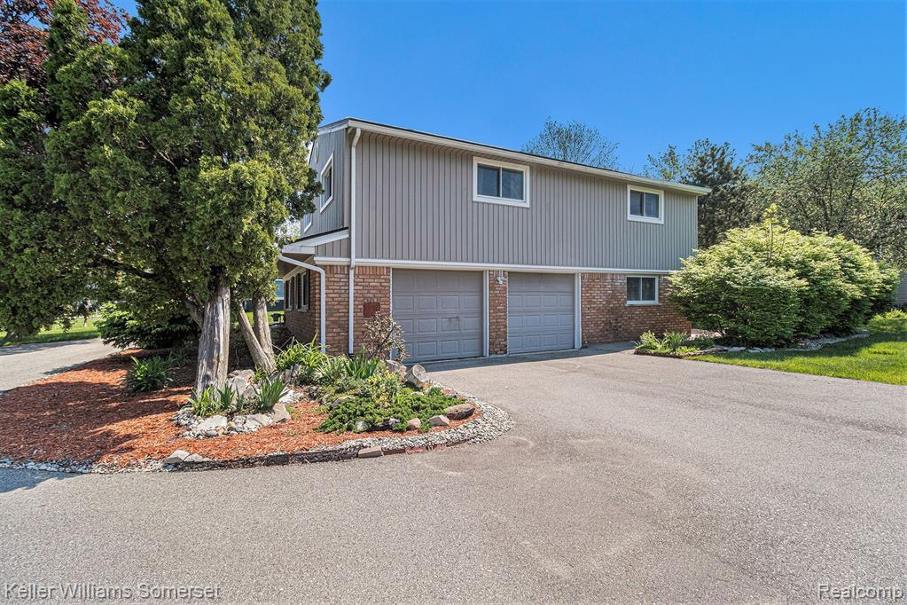 3983 NORMANWOOD, West Bloomfield, MI 48323 — Photo 25