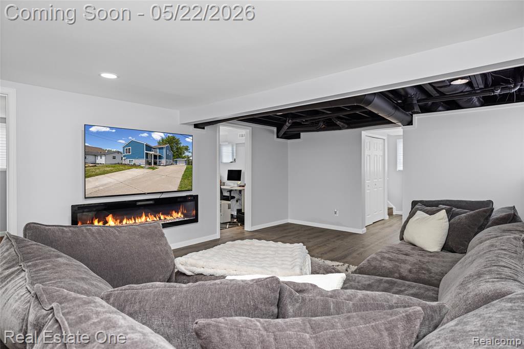 9136 Buckingham Street, White Lake, MI — Photo 41