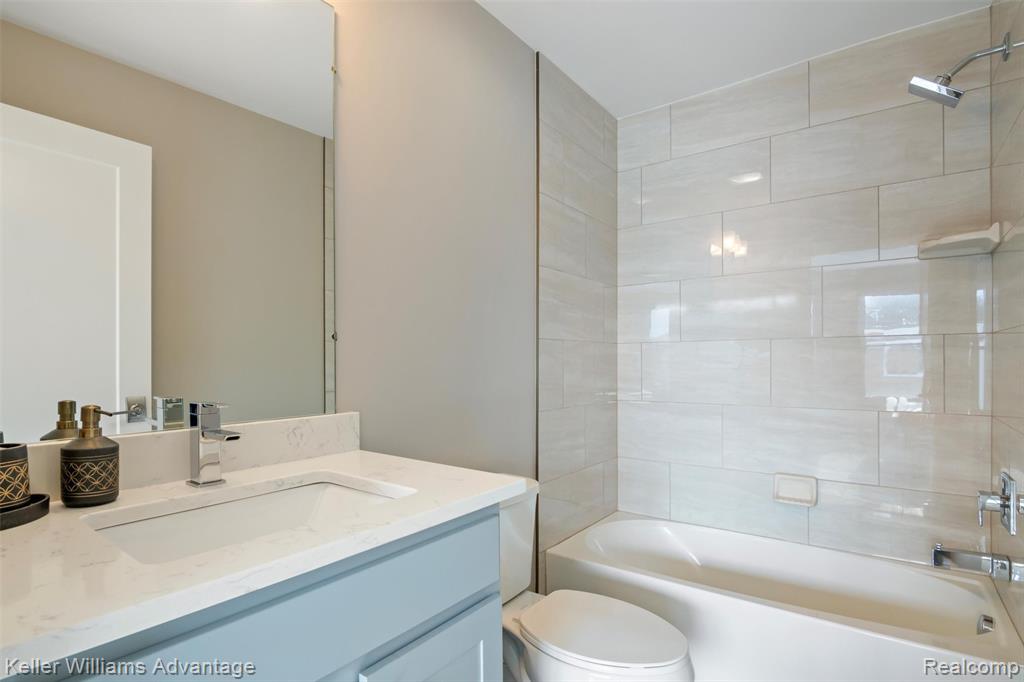 47701 Hillcrest Drive, Northville, MI 48168 — Photo 29
