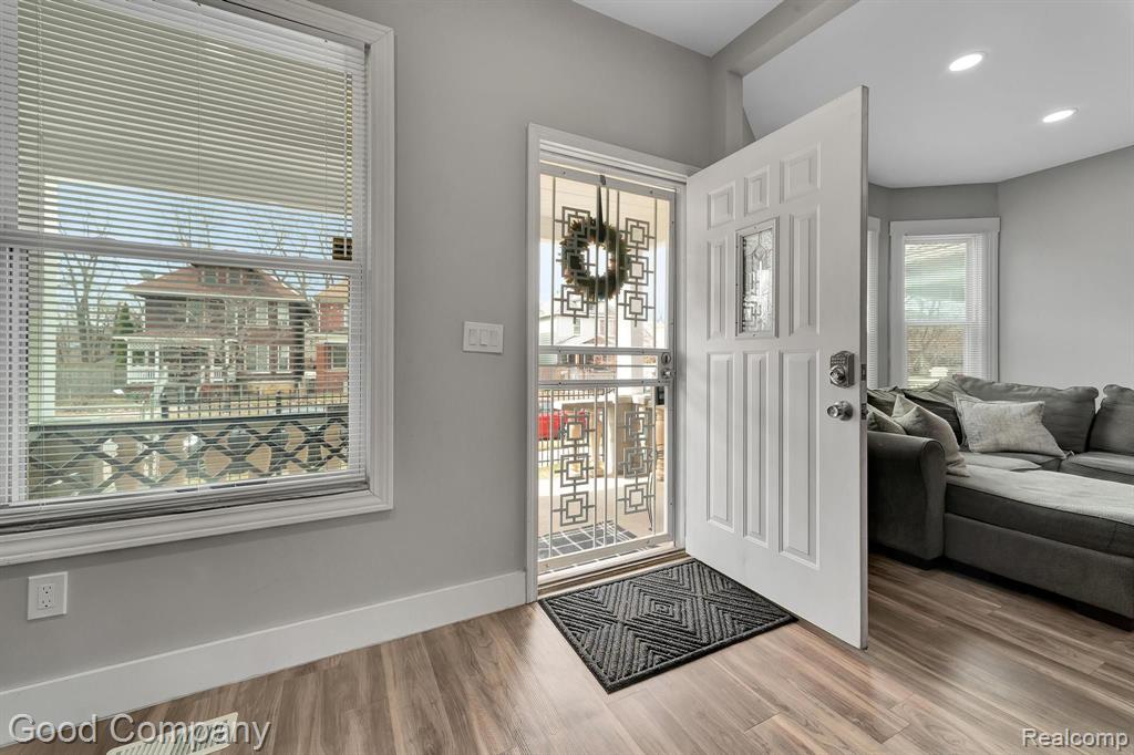 1532 LIVERNOIS Avenue, Detroit, MI 48209 — Photo 3
