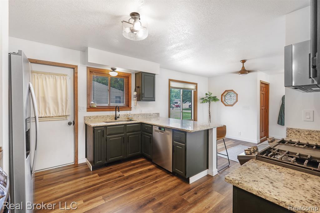 8029 WOODHALL Road, Birch Run, MI 48415 — Photo 7