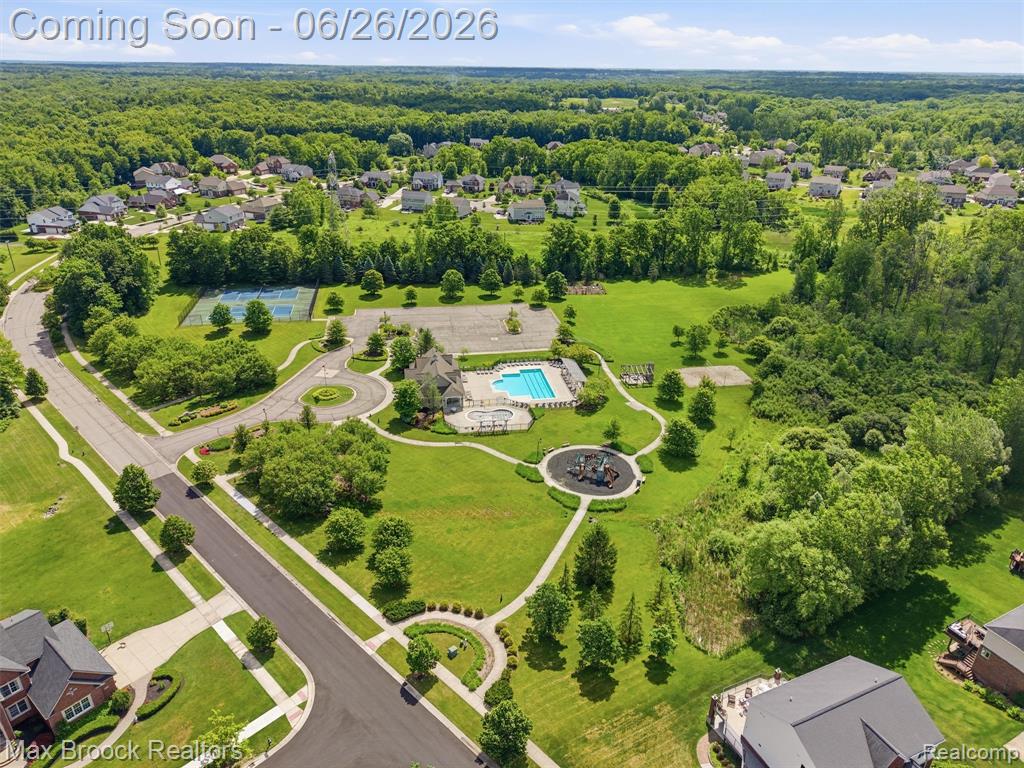 583 Birchcrest Court, Oakland, MI — Photo 80