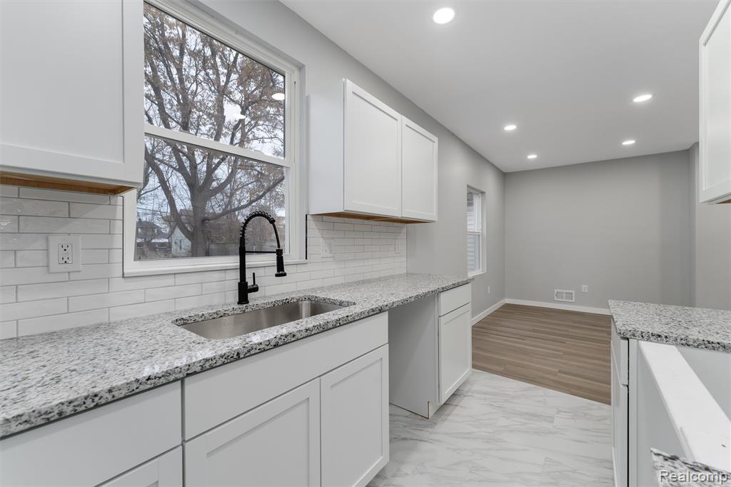 5590 Springfield Street, Detroit, MI 48213 — Photo 7