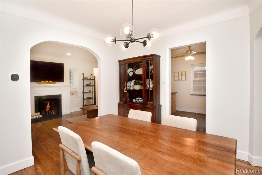800 Maplegrove Avenue, Royal Oak, MI 48067 — Photo 9