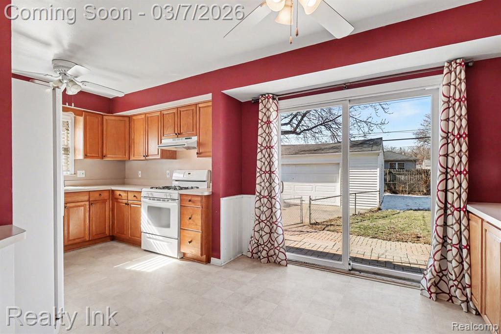 9815 Shadyside Street, Livonia, MI 48150 — Photo 4