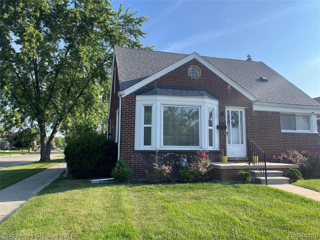 724 Winchester Avenue, Lincoln Park, MI 48146 — Photo 25