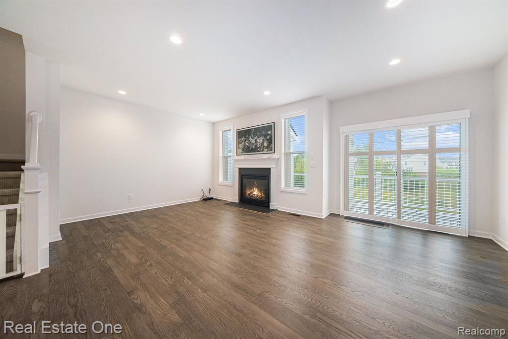 2987 STOKE Way, Ann Arbor, MI 48105 — Photo 6