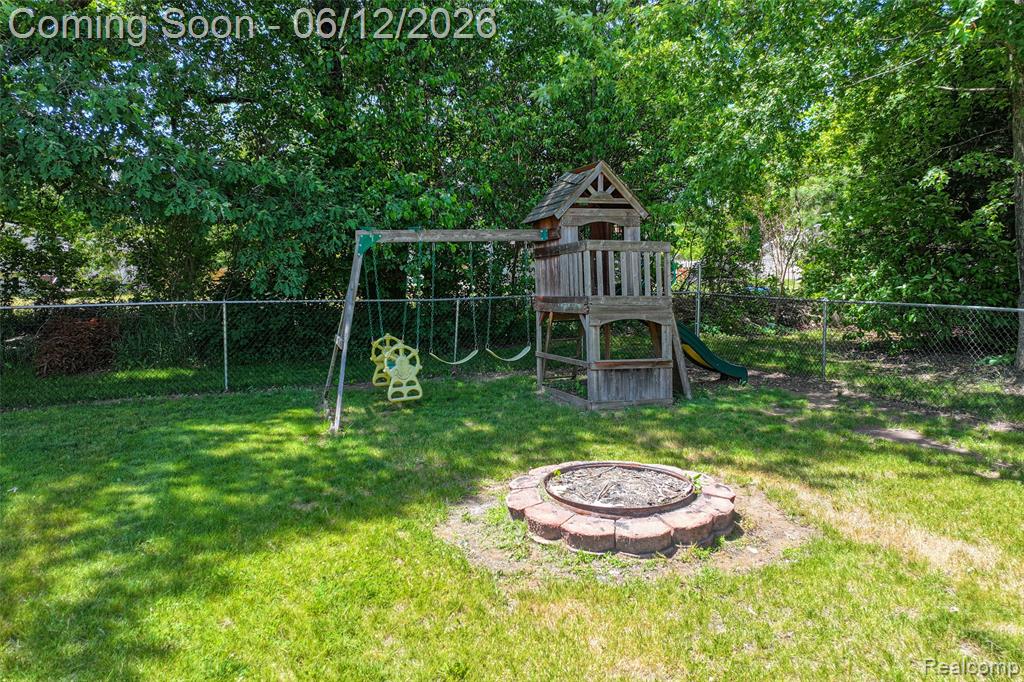 5825 Cobblestone Drive, North Branch, MI 48461 — Photo 33