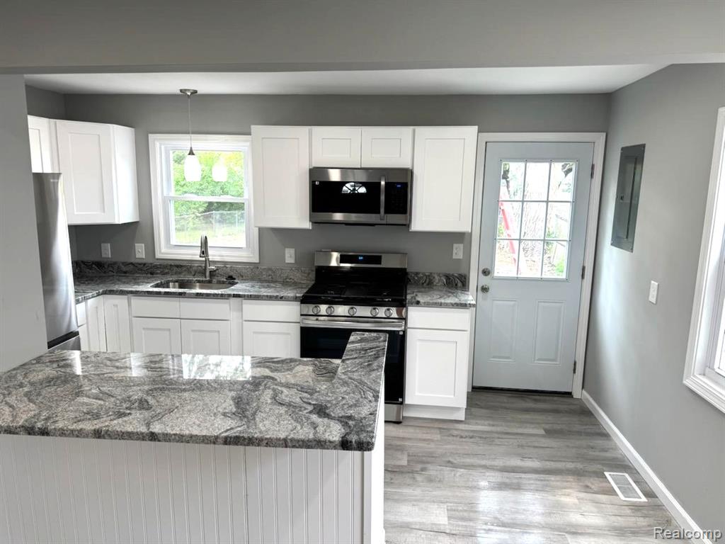 8094 Elm Street, Taylor, MI 48180 — Photo 5