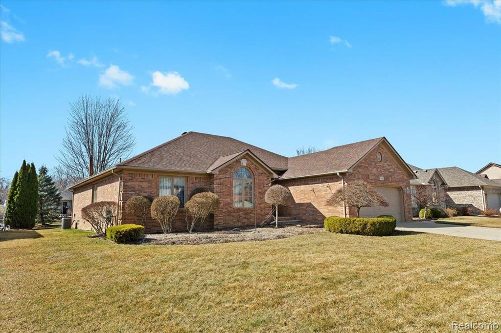 49133 Morning Glory Drive, Macomb, MI 48044 — Photo 3