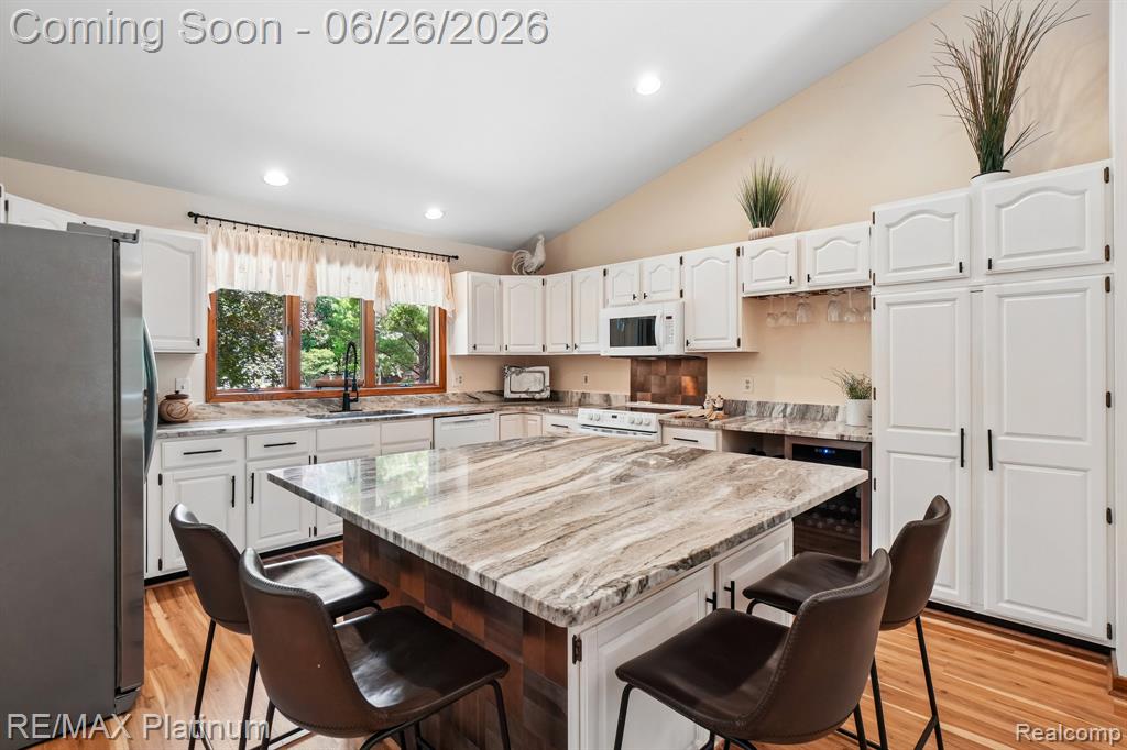 6100 Oak Valley Drive, Whitmore Lake, MI 48189 — Photo 5